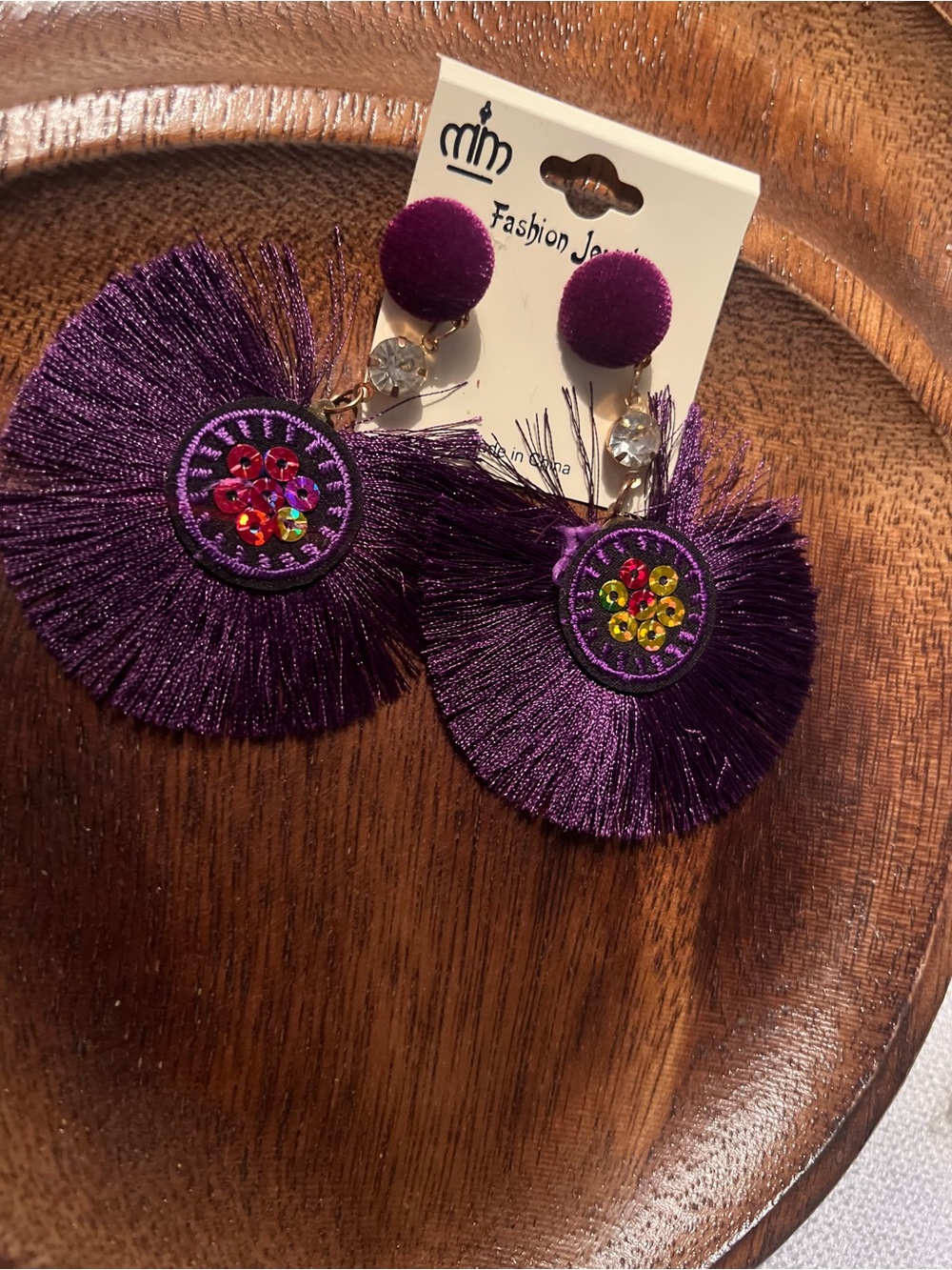 Accessory Subcategory Identification - Picture 2 of 2